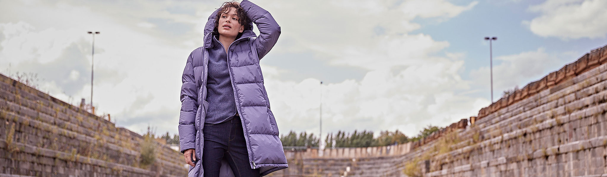 A woman wearing an Ayacucho jacket