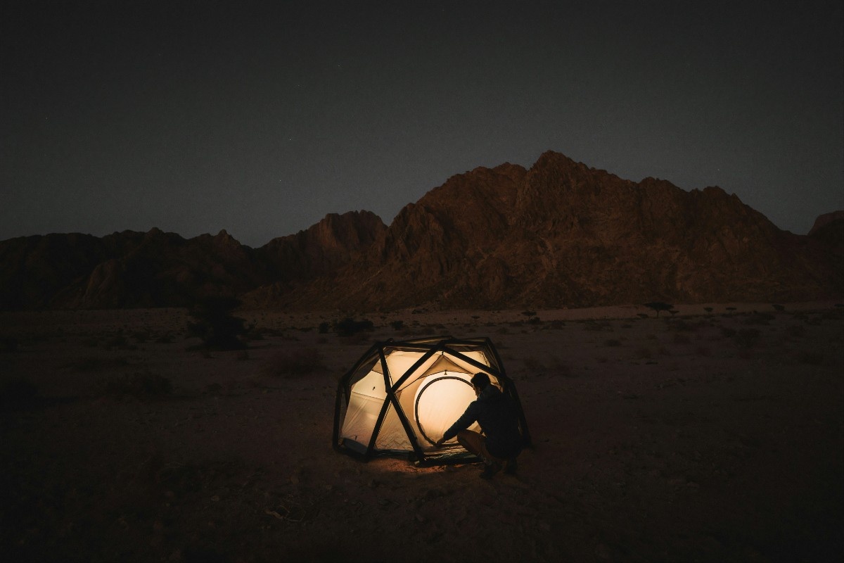 Camping in the desert 