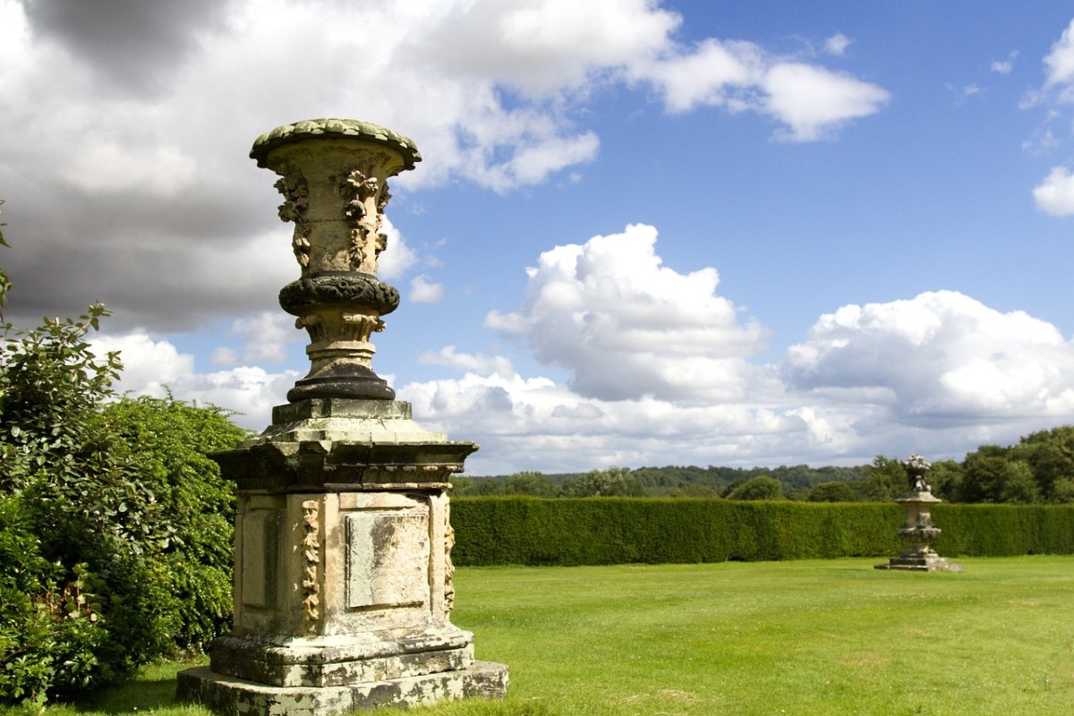 Castle Howard grounds 