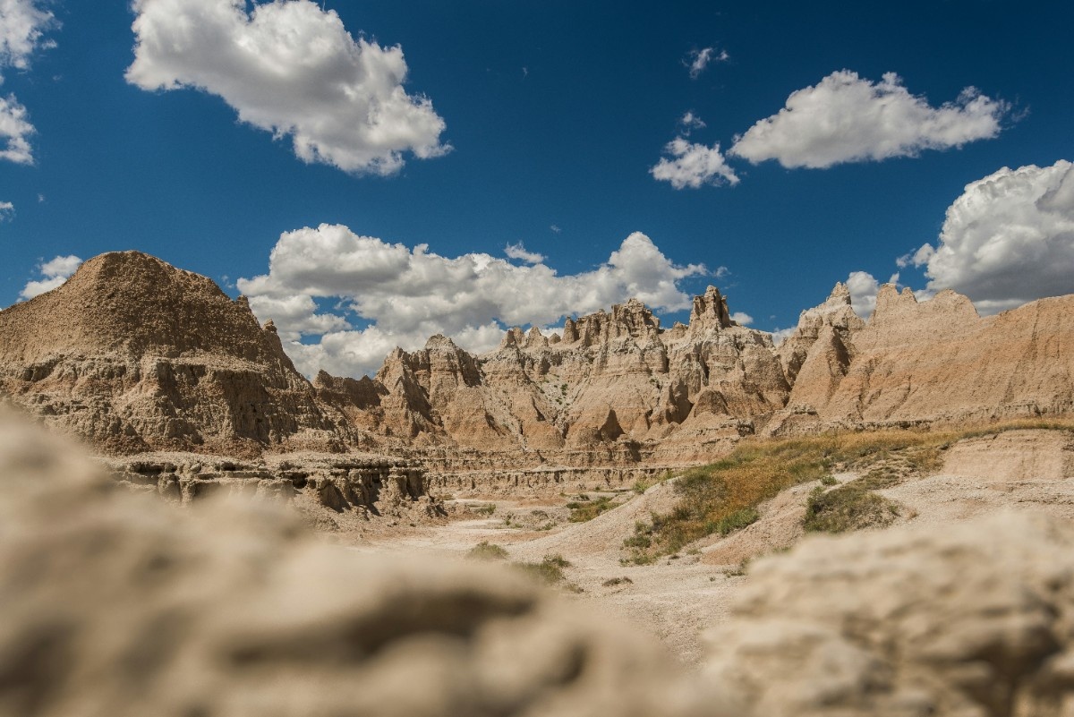 An image of the rock formations of Badlands National Park