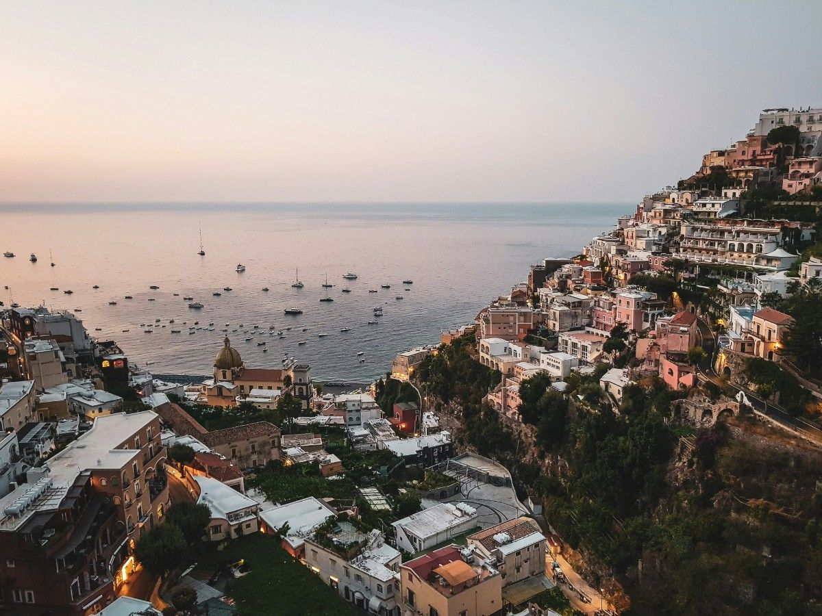 The view of the Italian coast from the Path of the Gods