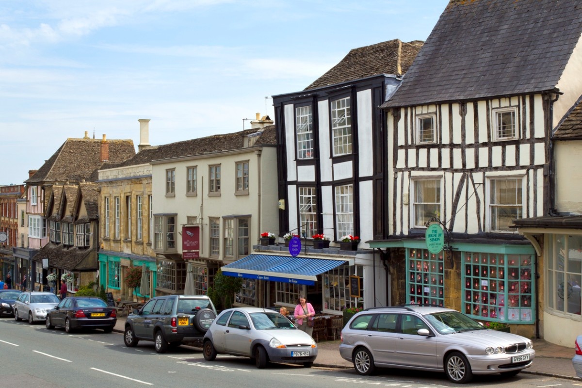 Burford town centre