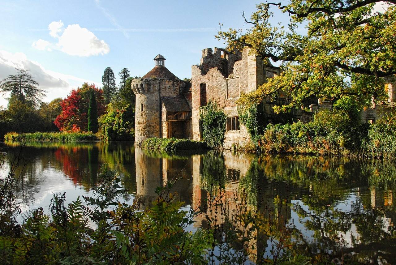 Scotney Castle