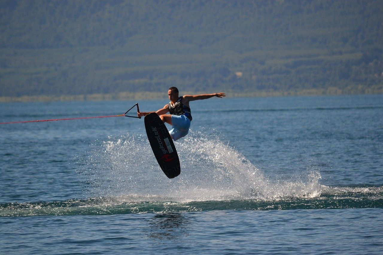 wakeboarding