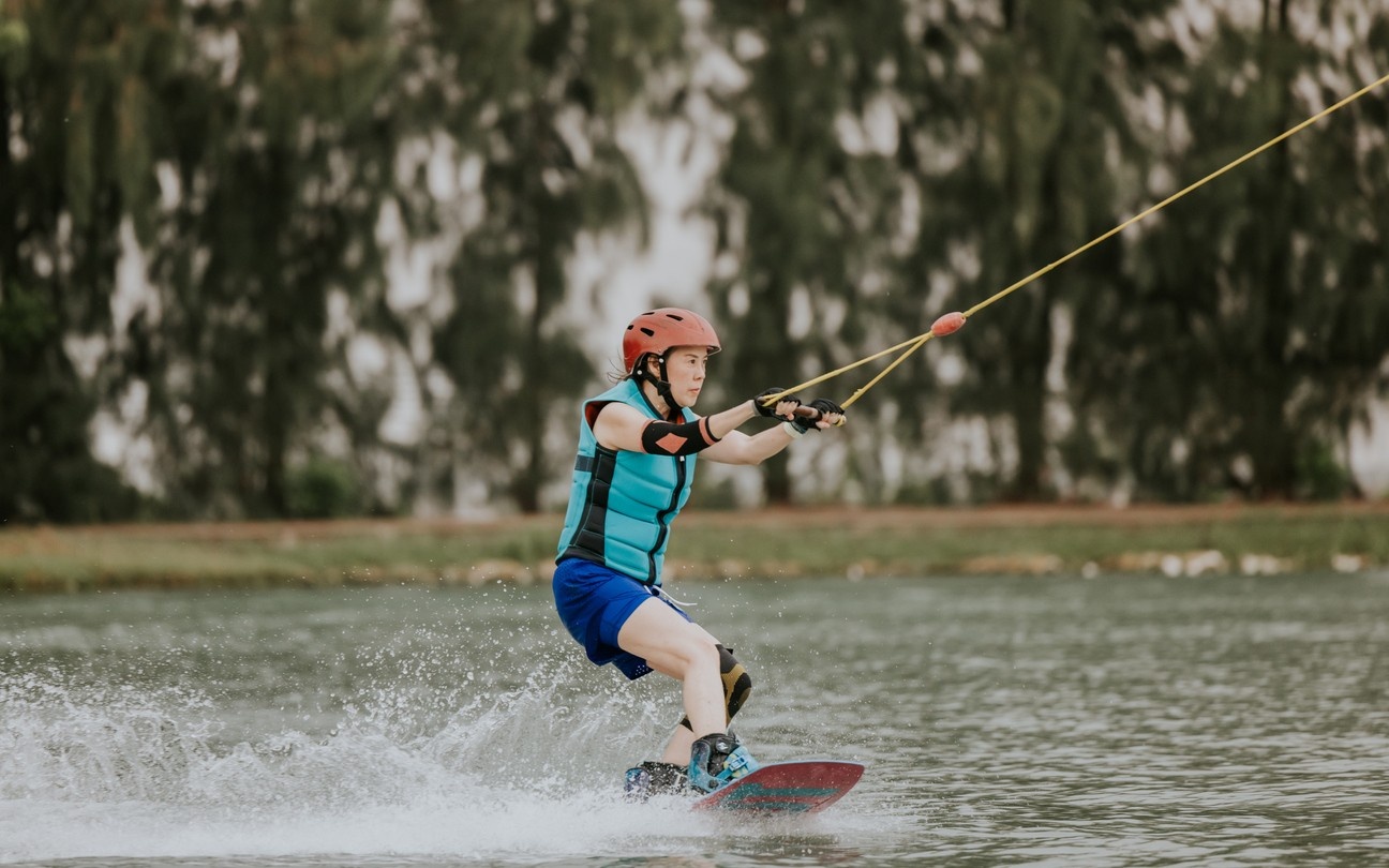 wakeboarding